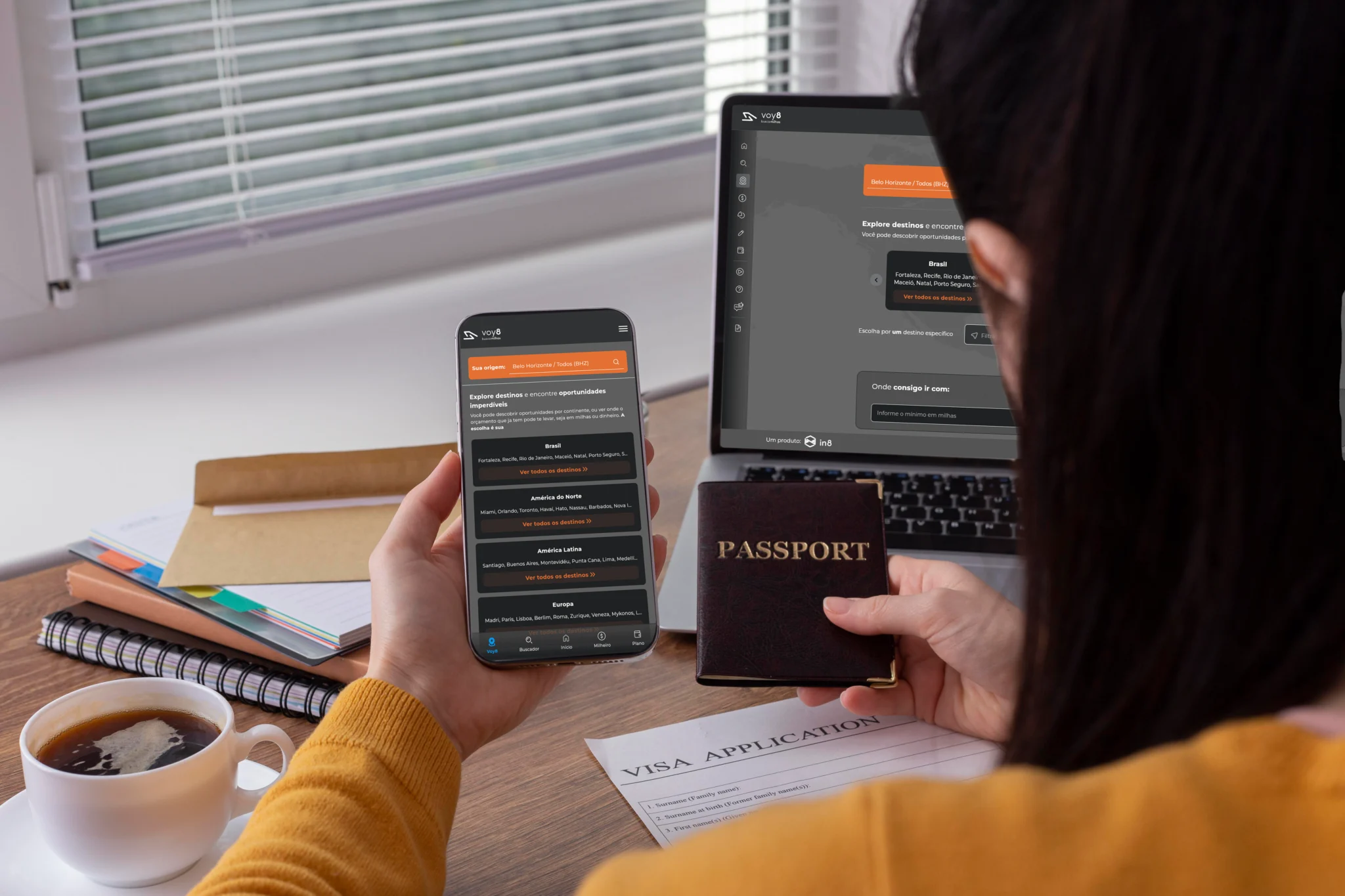 Como o Voy8 ajuda a encontrar os melhores momentos para emissão de passagens com milhas?